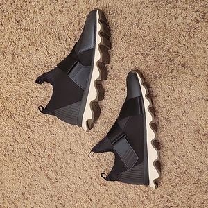 Sorel Women’s Black Monochrome Print Kinetic Slip On High Top Sneakers US 10